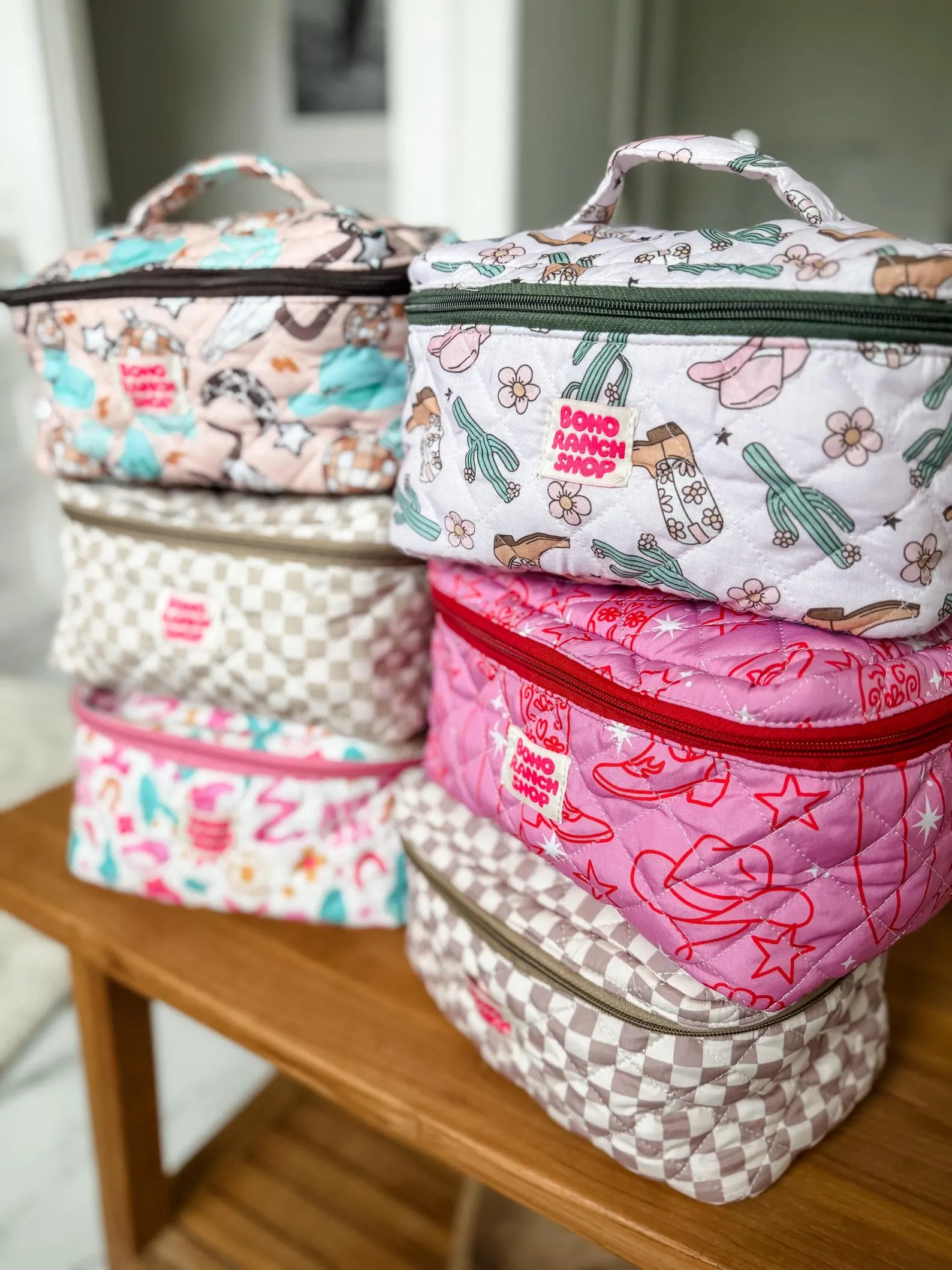Western Makeup Bag Organizer | Quilted Fabric Cosmetic Bag | Western Travel Makeup Case | Cowgirl Toiletry Bag | Cute Western Makeup Pouch