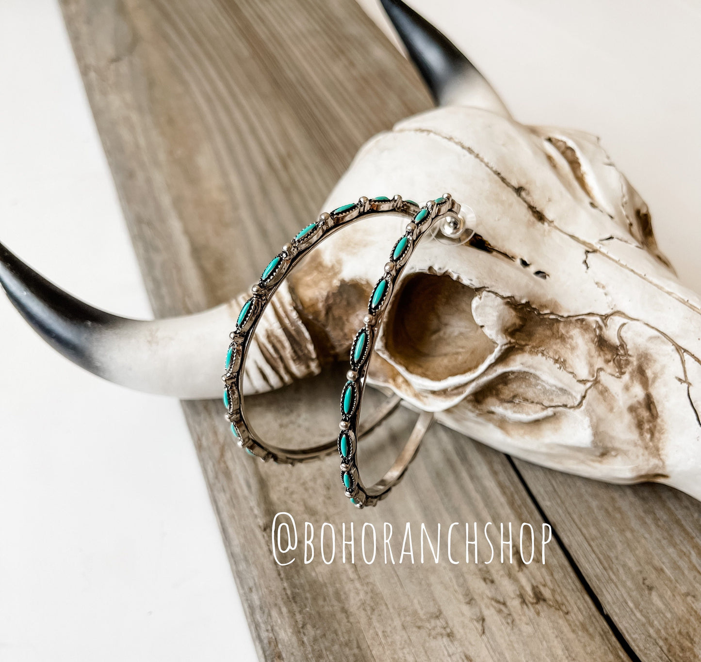 HOOP STONE EARRINGS  - Western statement earrings - texture earrings turquoise colored stone Navajo style