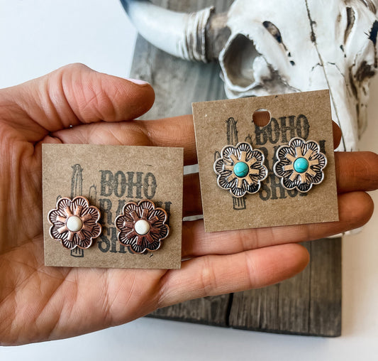 CONCHO STONE STUD earrings | Western Floral flower Studs  | conch concho studs southwestern jewelry aretes | turquoise white punchy